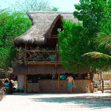 Amalife Beach Club & Hotel Тиера Бомба Екстериор снимка