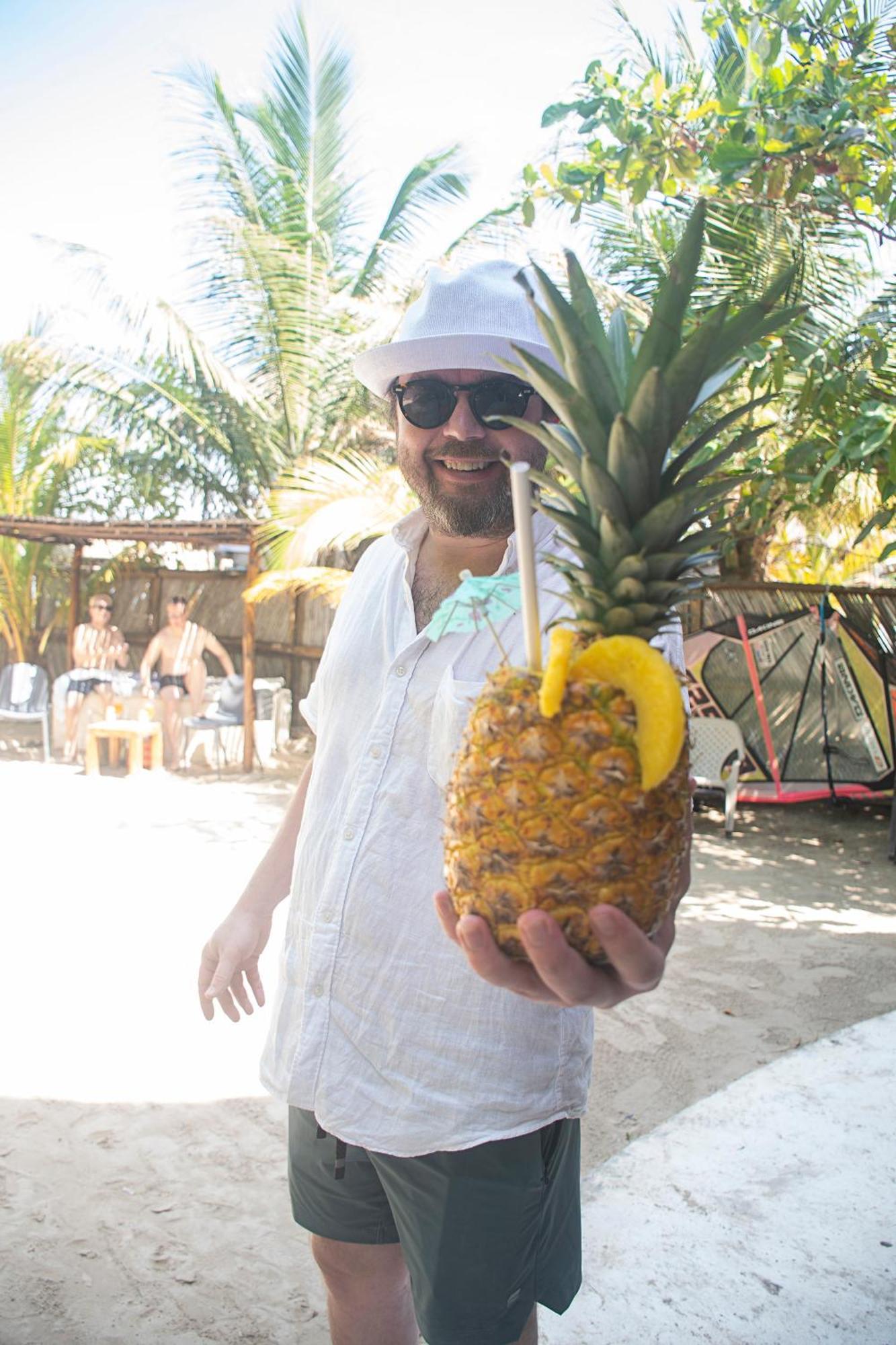 Amalife Beach Club & Hotel Тиера Бомба Екстериор снимка
