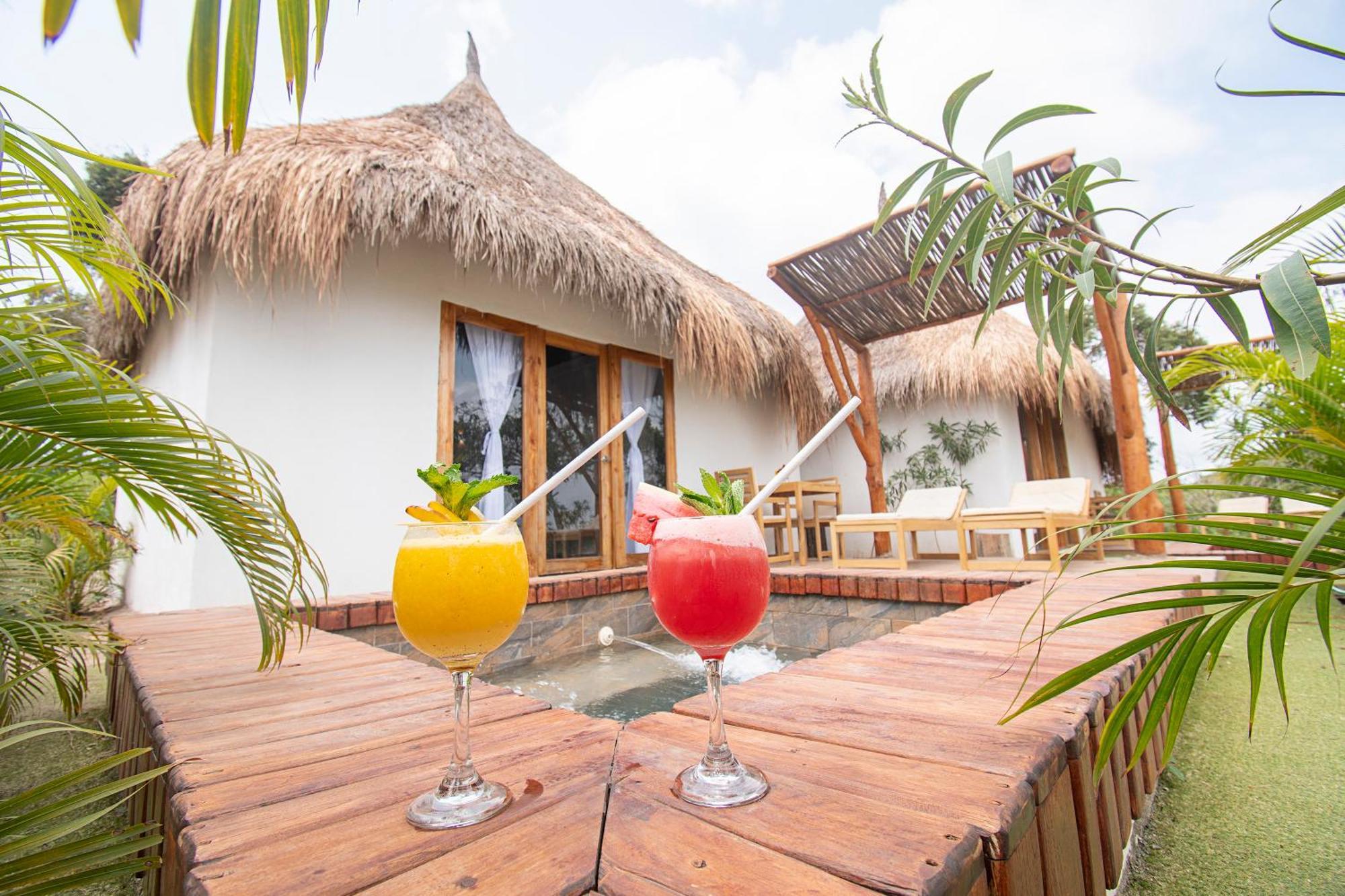 Amalife Beach Club & Hotel Тиера Бомба Екстериор снимка